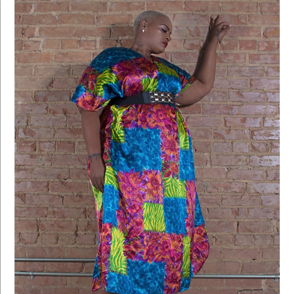 Vin'tij 90's Rayhelle Caftan